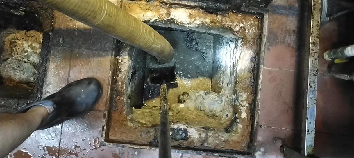深州污水池清理一般都有毒气，怎么预防中毒呢？